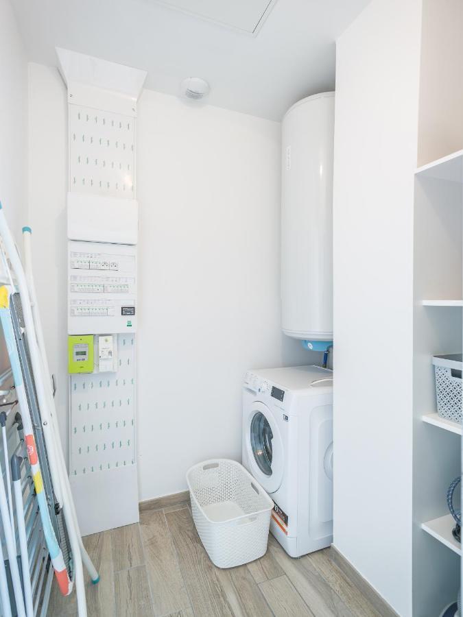 Apartamento Loft Courtalon - Haut Standing - Patio - Parking Prives Troyes Exterior foto