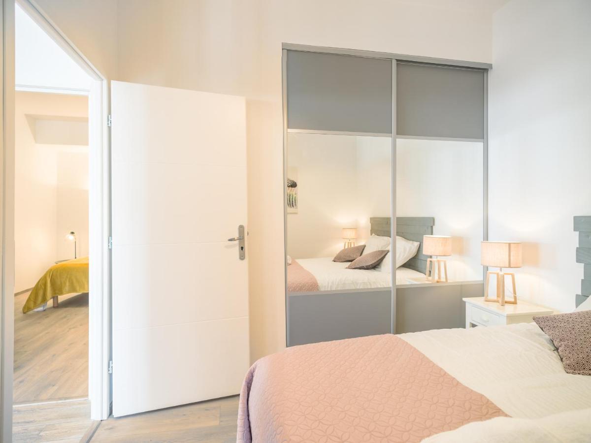 Apartamento Loft Courtalon - Haut Standing - Patio - Parking Prives Troyes Exterior foto