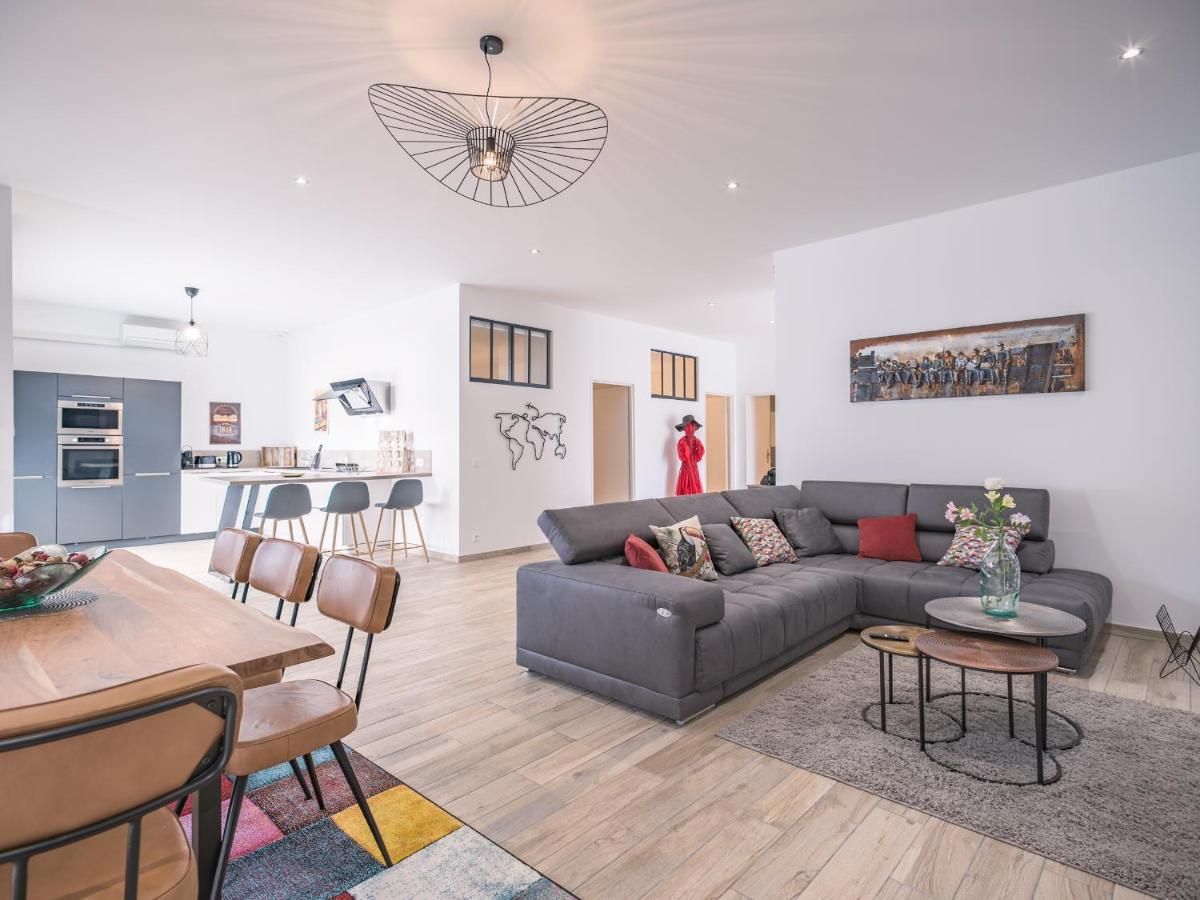Apartamento Loft Courtalon - Haut Standing - Patio - Parking Prives Troyes Exterior foto