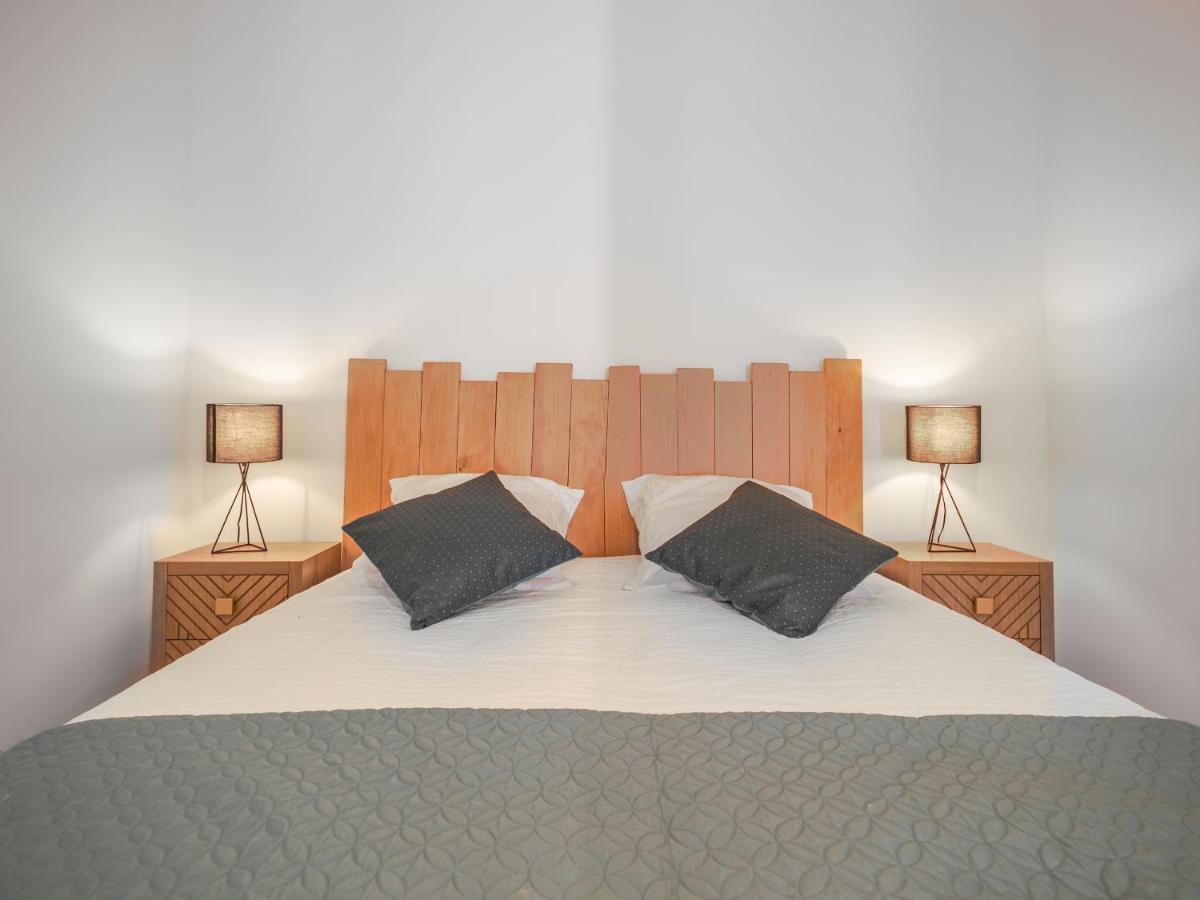Apartamento Loft Courtalon - Haut Standing - Patio - Parking Prives Troyes Exterior foto
